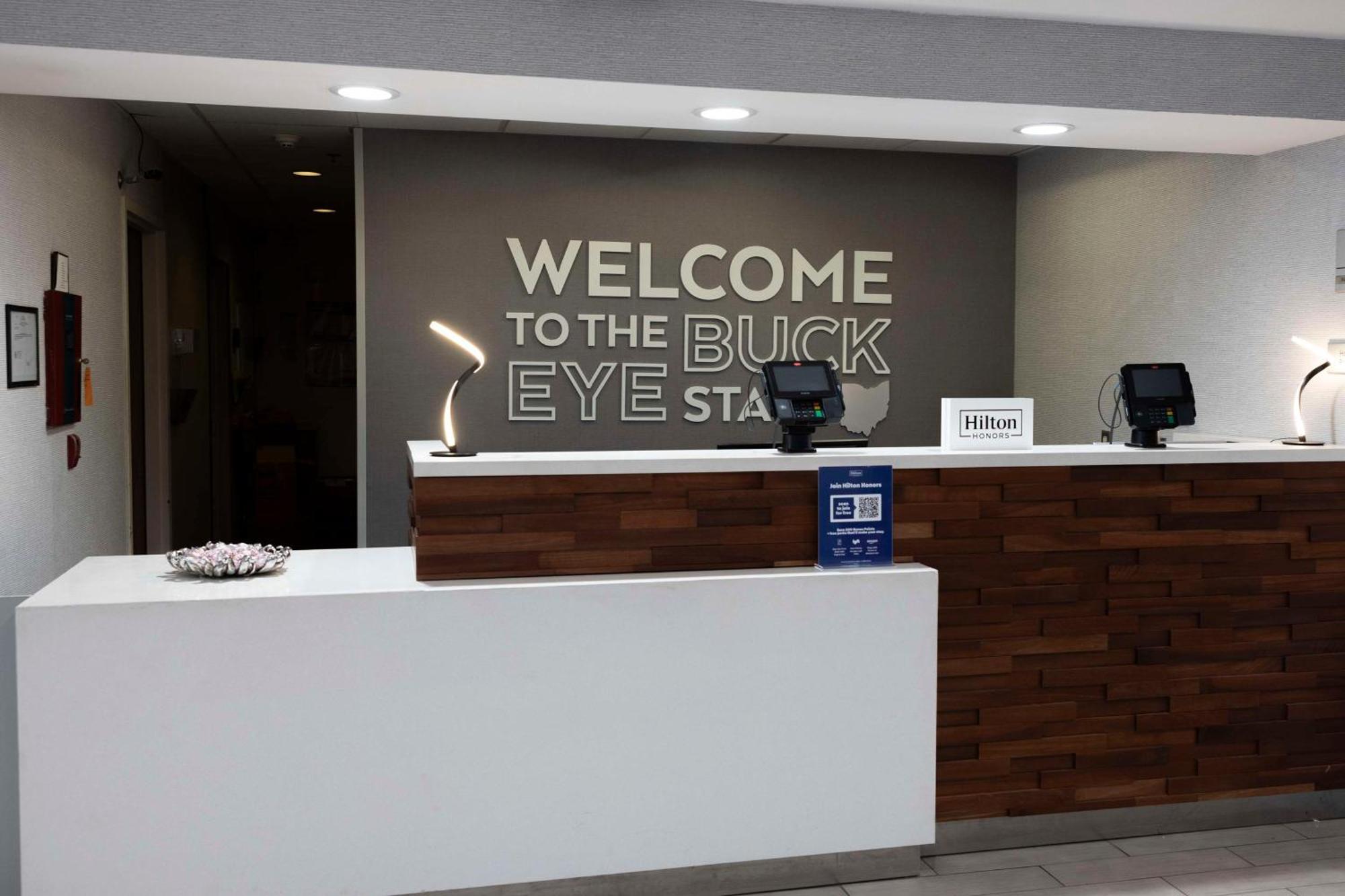 Hampton Inn Kent/Akron Area Екстериор снимка